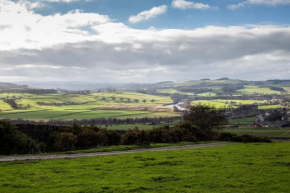 Stay on the Hill - Self Catered Cottages Laverick and Bothy